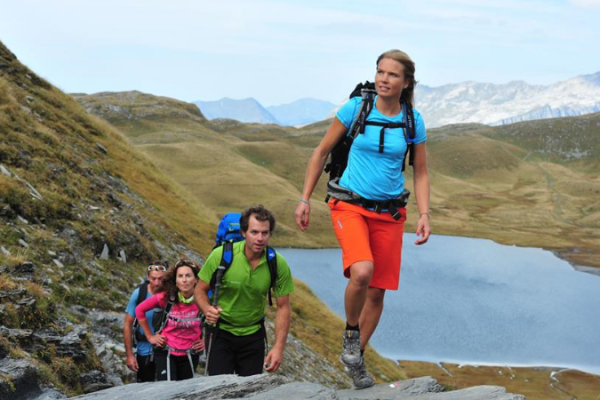 Les Sentiers de L’Amitié Les Sentiers de L'Amitié